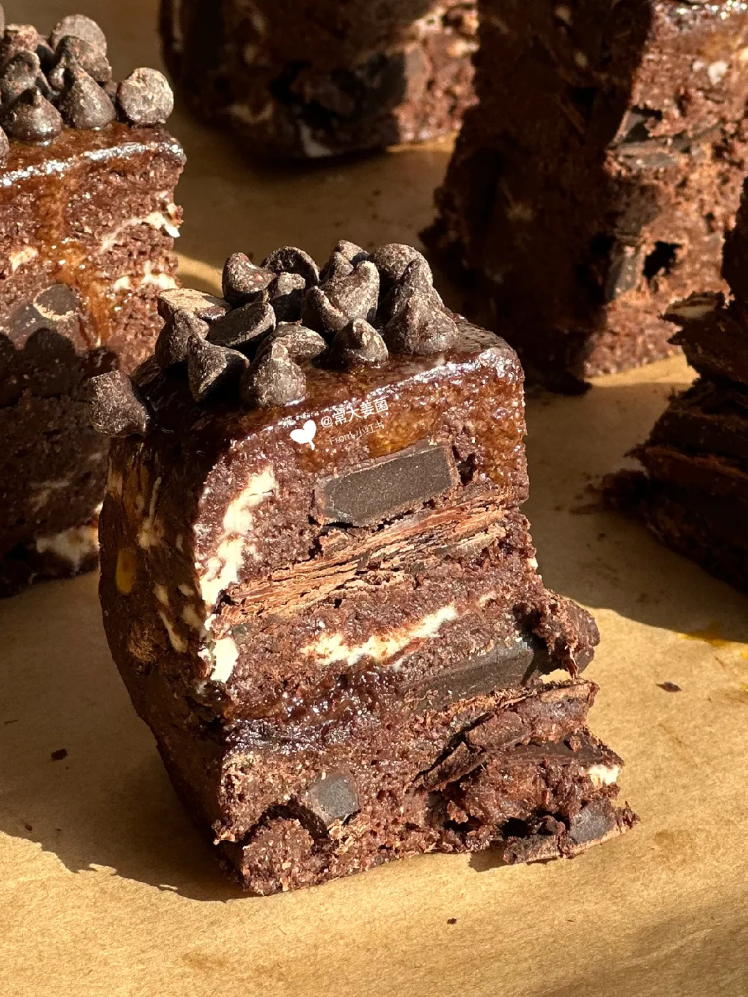 巨浓郁！！纯黑巧克力千层司康🍫🍫🍫