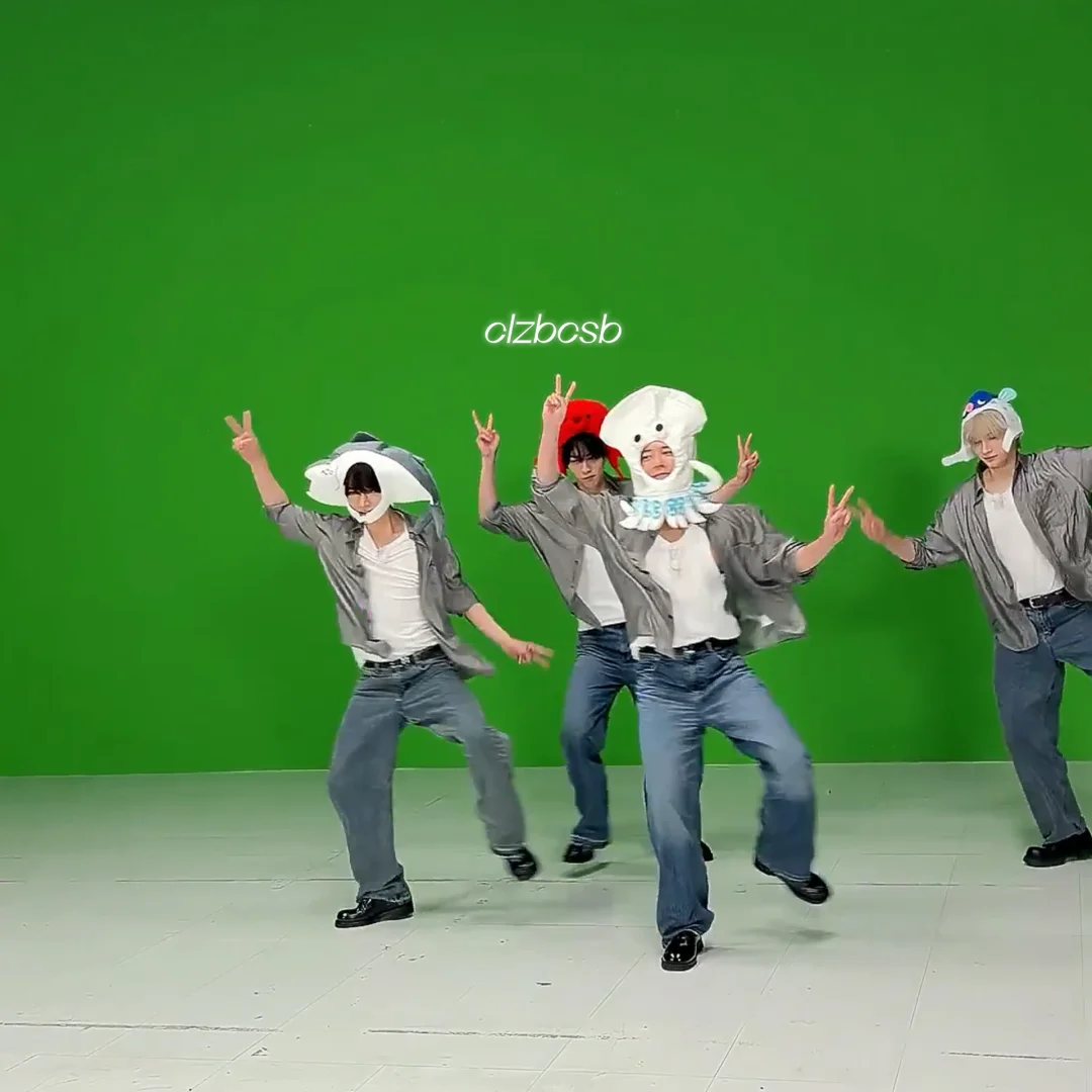 【TXT】一个出道七年男团的精神状态😀：⬆️