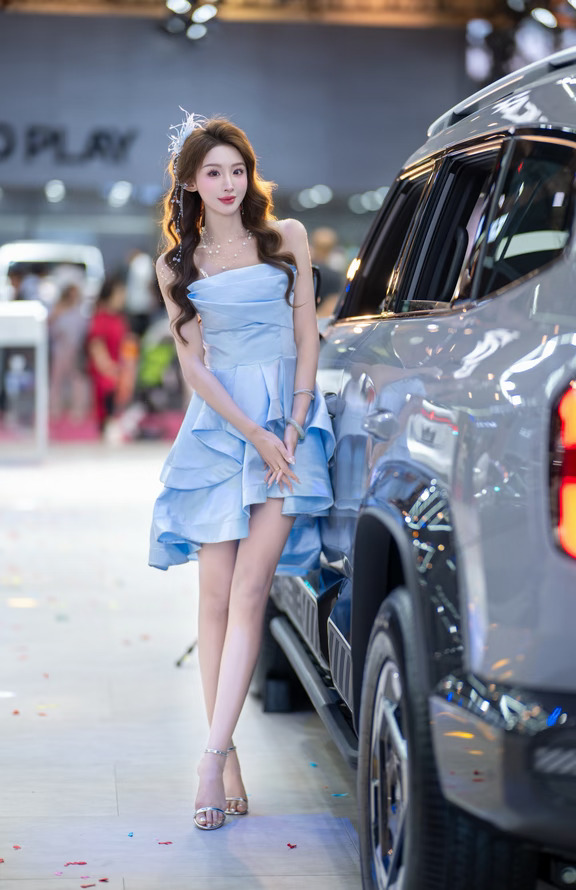 在浩瀚的深蓝里，藏着未来的答案。