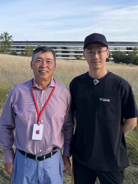 看我在苹果发布会抓到了谁