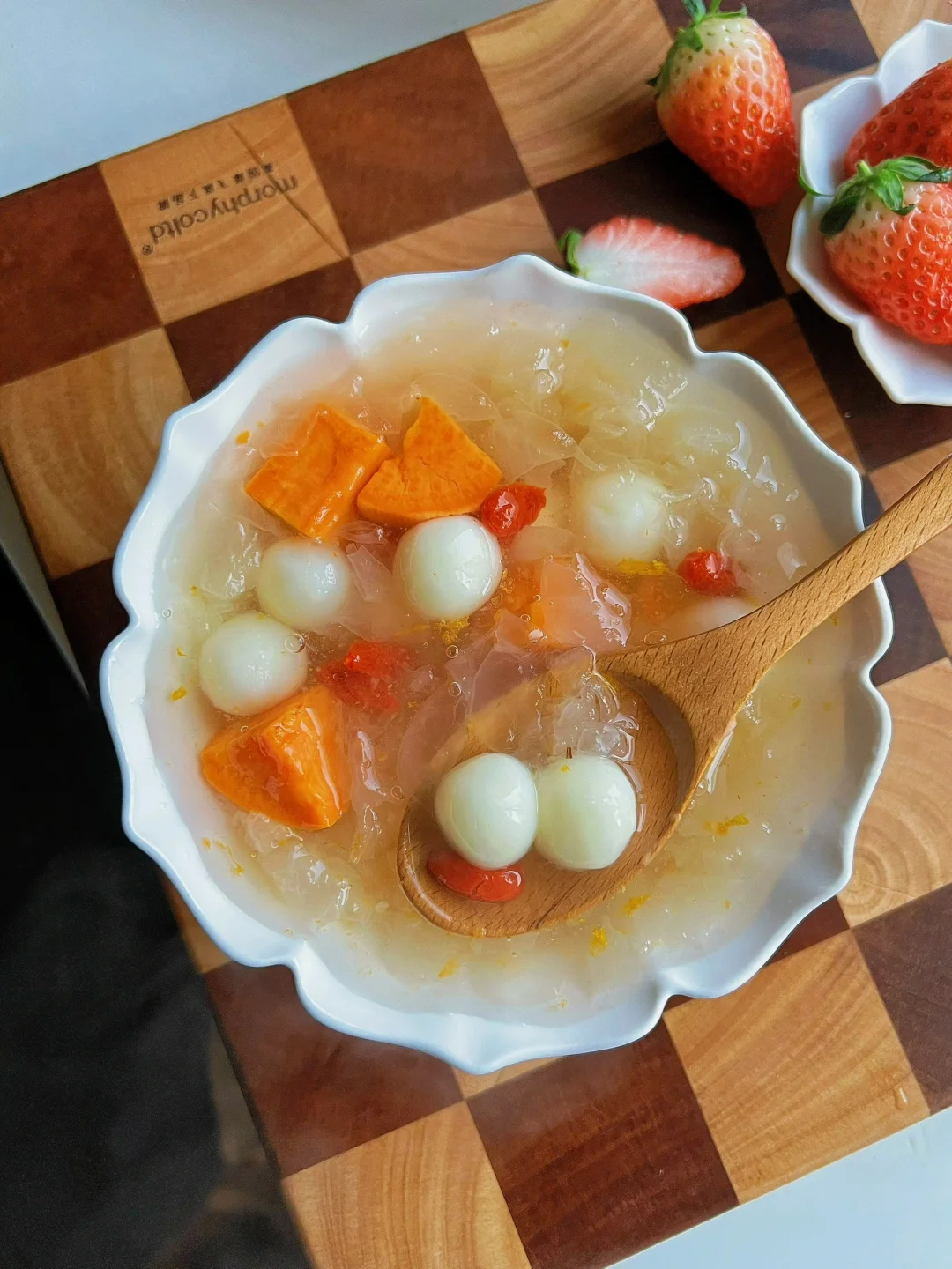 春季养身甜品🍮红薯银耳山药小圆子