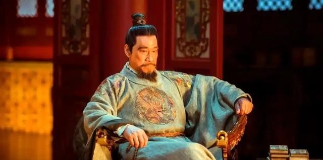 永乐二十一年，紫禁城里流言四起。皇帝卧病数日，早朝迟迟未开，朝野上下人心惶惶。就在所有人都在猜测这位马上皇帝还能撑多久的时候，一场毒杀皇帝、伪造遗诏的惊天阴谋，已经在暗处悄悄酝酿。

《明太宗实录》明确记载，当时朱棣因病较少视朝，朝廷事务更多交给皇太子朱高炽处理。故宫博物院梳理的永乐朝大事年表，也把