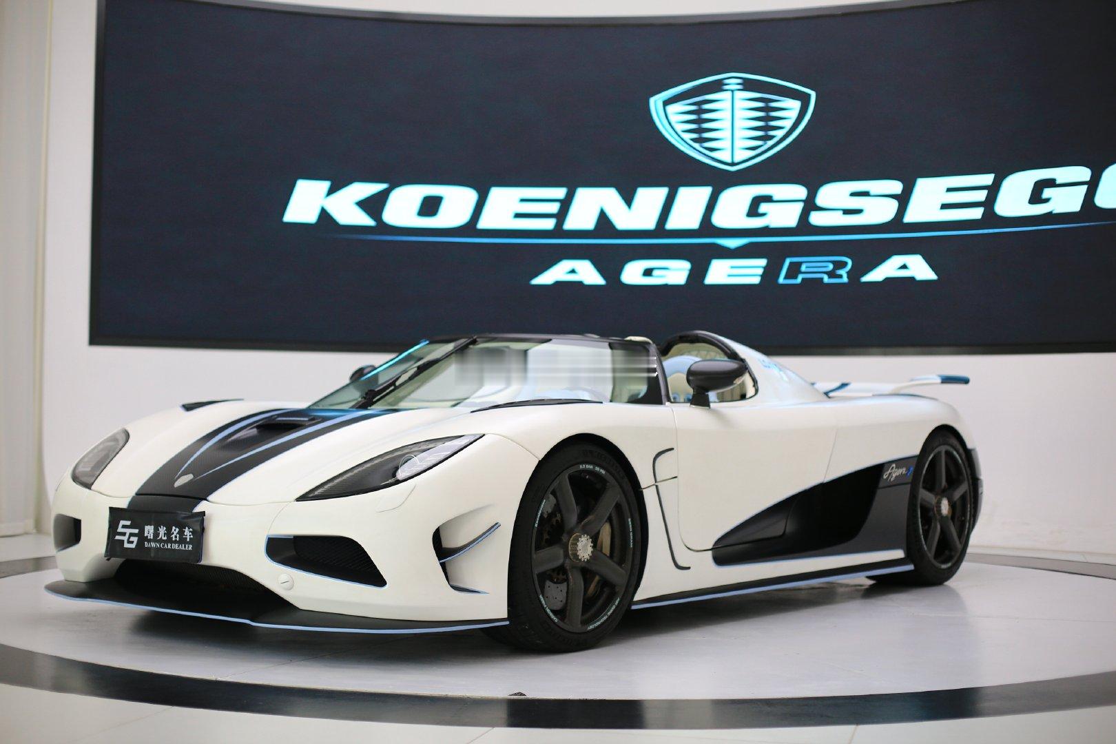 在杭州汽车城一下拍了三辆Koenigsegg柯尼塞格。 ​