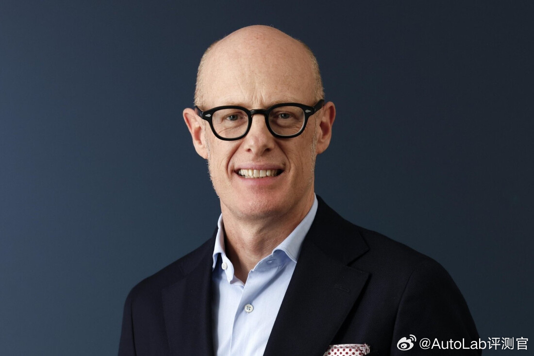 保时捷新任CEO Michael Leiters在首次采访中确认，电动...