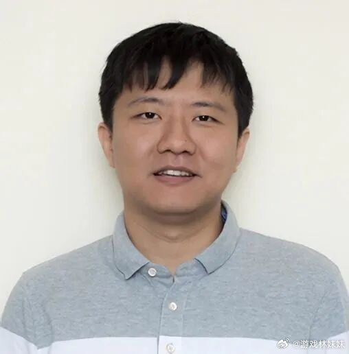 不请我吃星期四的，一句不请他吃疯狂星期四就诅咒对方高数线代重修，打破大...