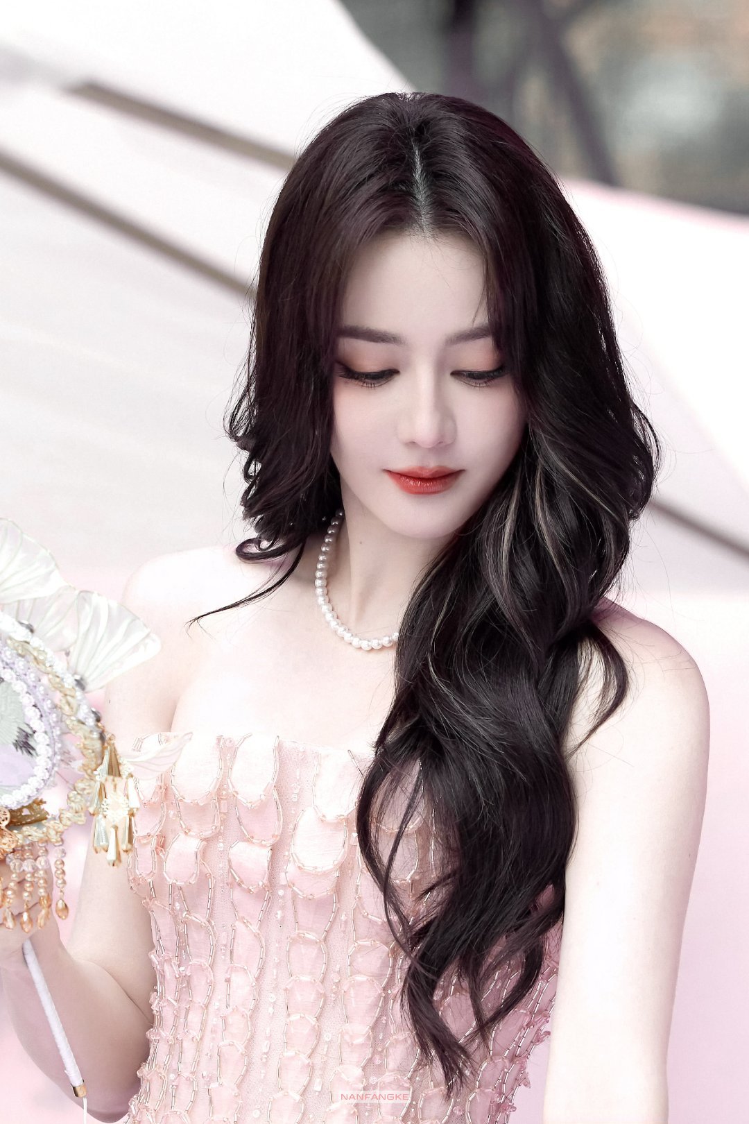 [超话]中国的命运与世界的命运紧密相关，我们要把弘扬爱国主义精神与扩大...