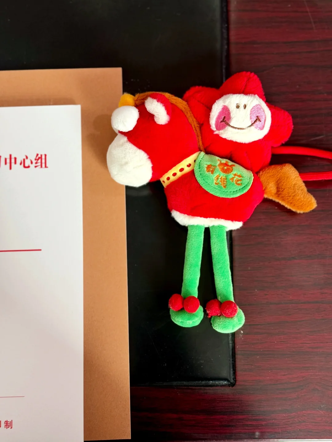 越来越发现，其实体制内很多人都过得很累。