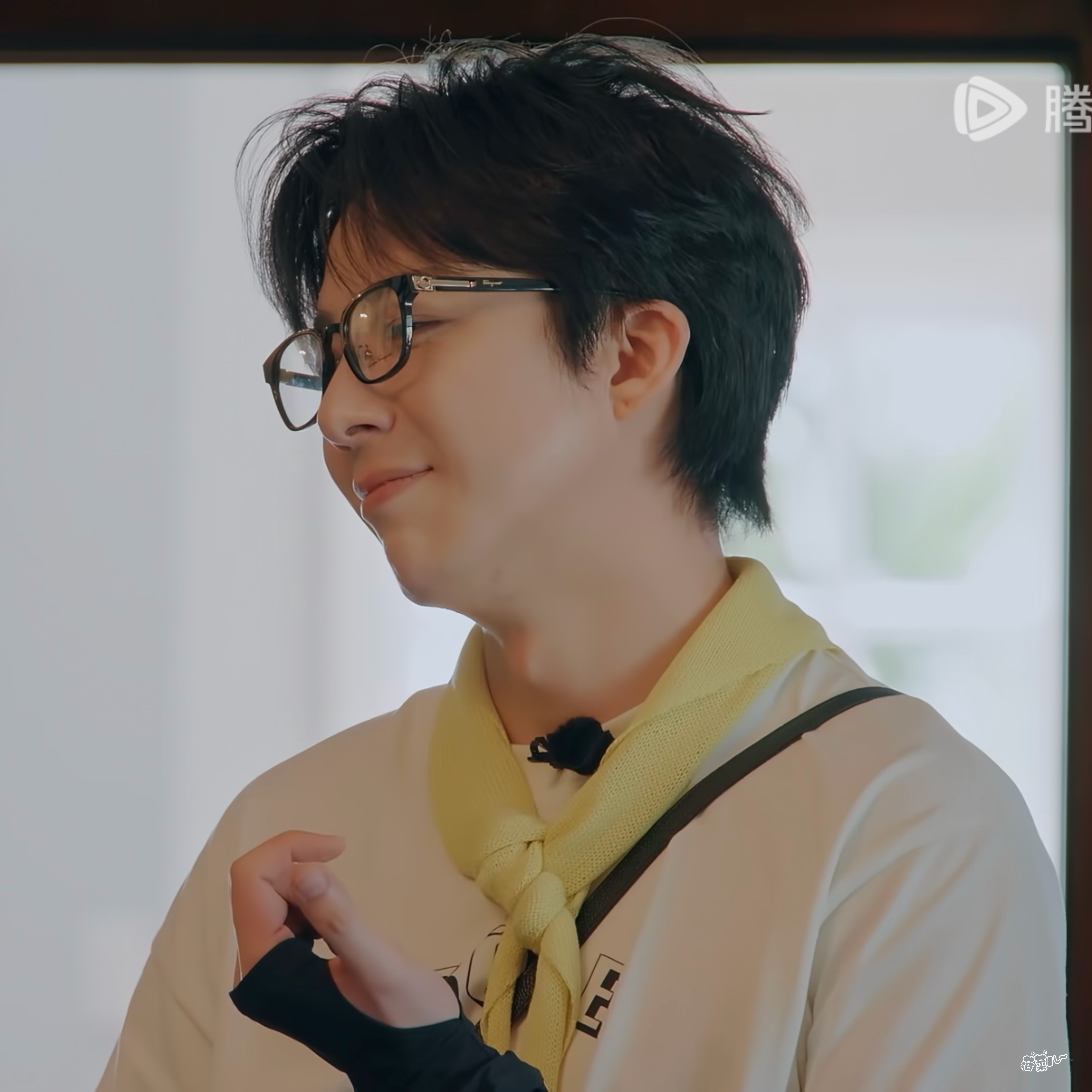  | 摩登兄弟 诶呦喂！这个笑容浅浅的软软的 我想平凡的日子借一点光...