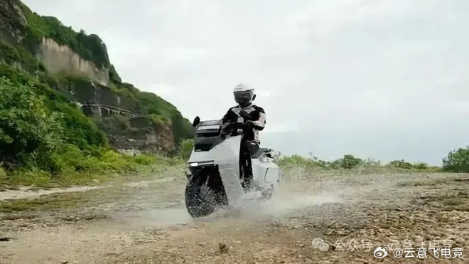 7月17日三大行业快讯｜SK海力士上市、苹果跨界潮玩、ChatGPT隐...