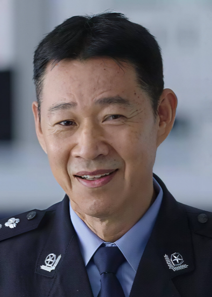 48集扫毒剧，张丰毅包贝尔领衔主演，顶级神仙演员阵容，剧情精彩纷呈，期待拉满，开播必追

老实说，张丰毅一直都是我比较喜欢的男演员，不管是《人民的名义》还是《历史的天空》我都非常爱看，他演技精湛，塑造了很多角色至今都是经典，自带一身正气，既能演绎沉稳睿智的领导干部，也能塑造坚毅果敢的一线斗士，演技张