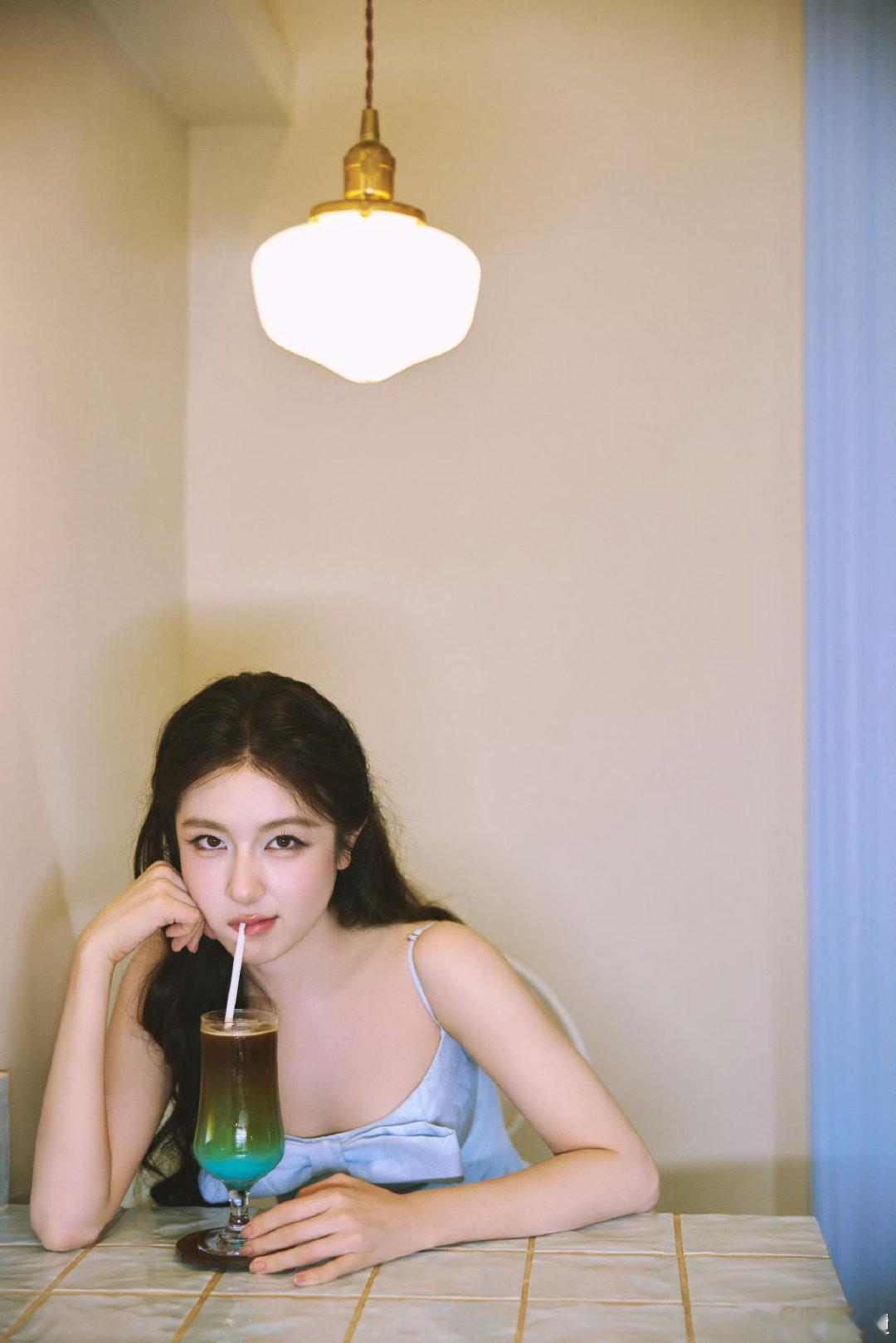 #李兰迪[超话]##李兰迪0902生日快乐##李兰迪 温流向海 廿七如期# ​