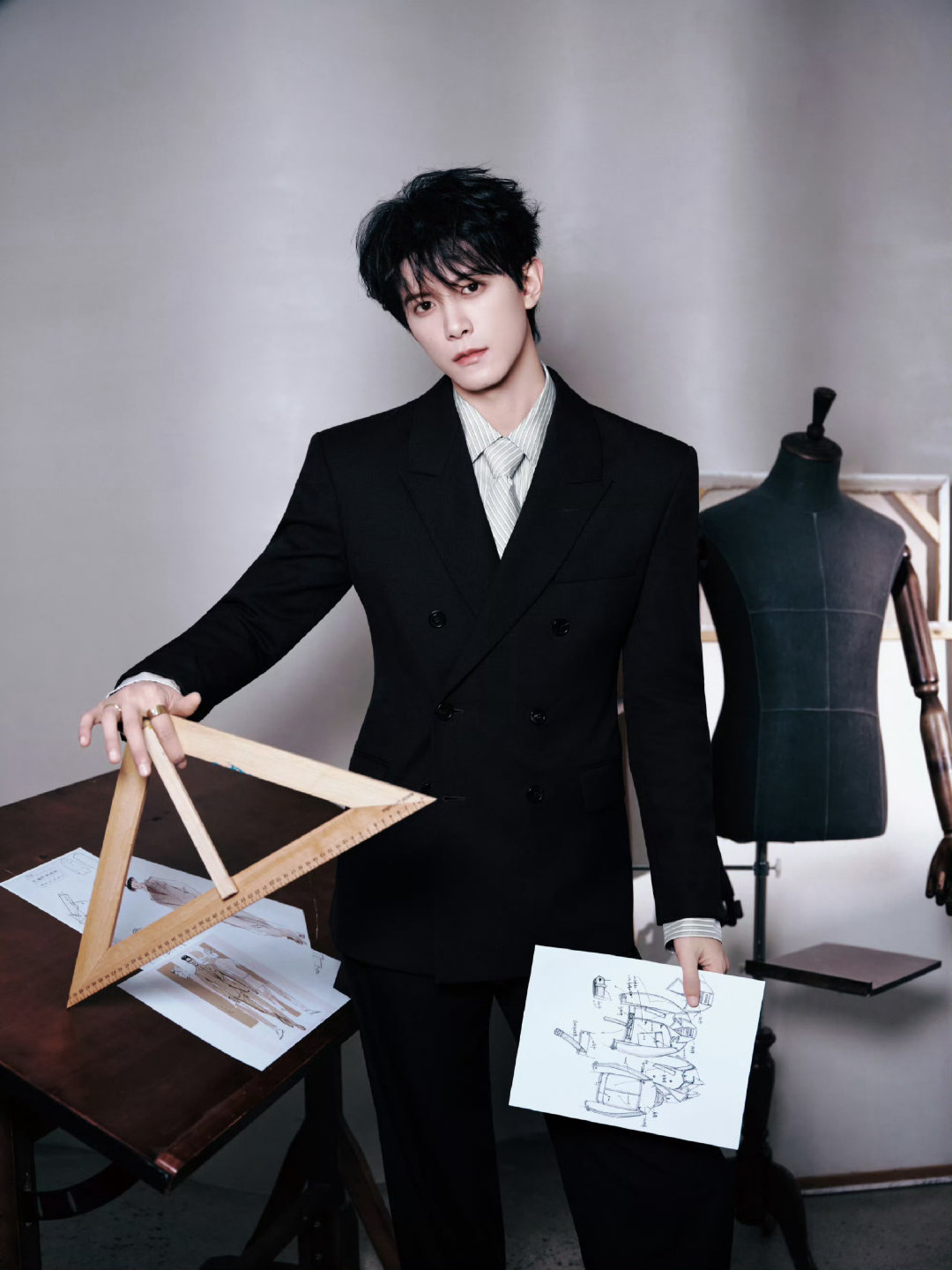 #邓凯# dk#邓凯icicle之禾# 

行有从容之态，言有不凡之识，
心有山海之阔，自成令人仰慕的风景。

​