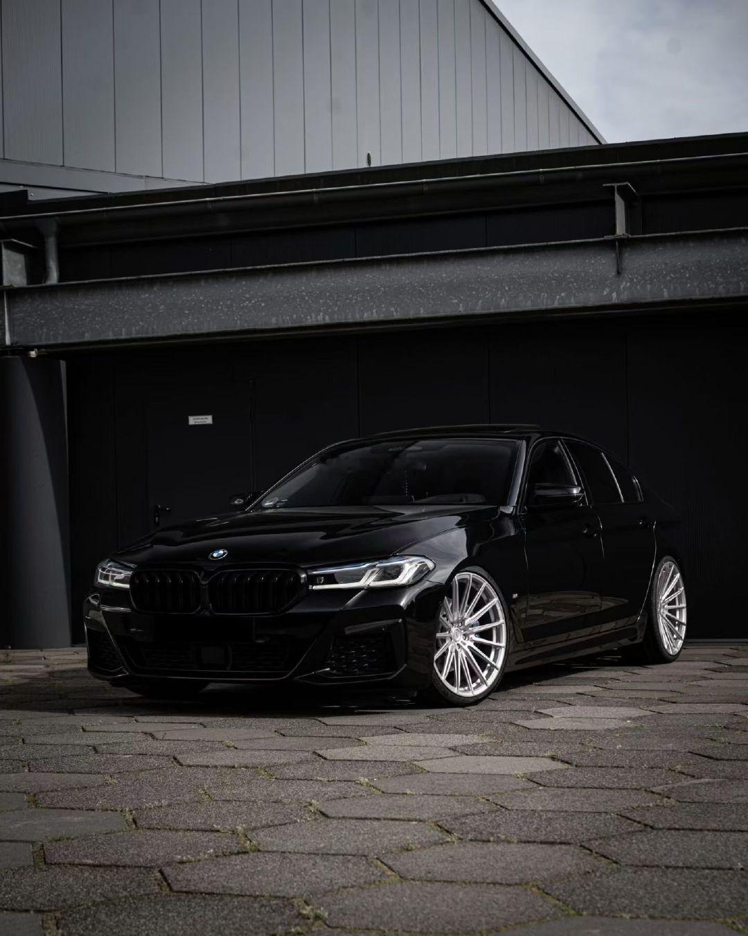 德国🇩🇪原装进口WF极限凹锻造轮毂

RSM EVO 21X9J ET25 21X10.5 ET39 
宝马5系 7系 8系 X3 X4 
奔驰 S450 AMGS63L GLC43 
奥迪 A6 alrrod A7 A8 S7 S8 SQ5 
货期4周 ​