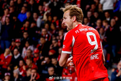 拉开差距！欧洲金靴排名：<br /><br />1.凯恩（拜仁）33球...