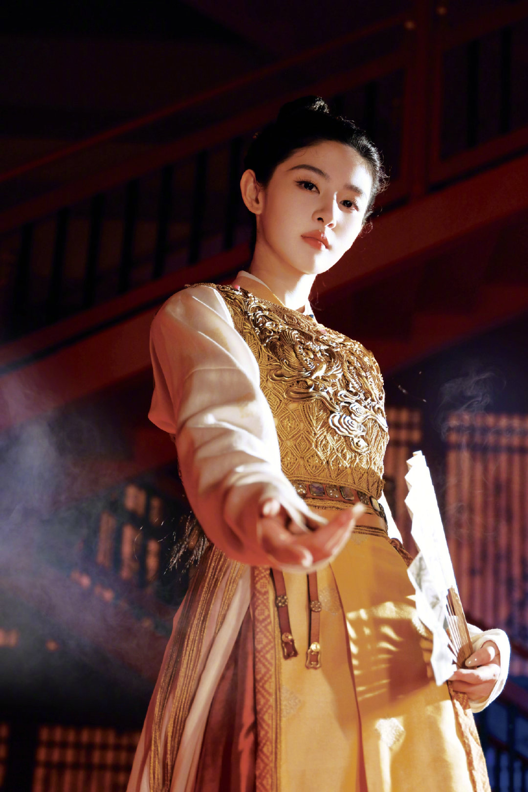 多少汗水，多少努力，多少不服。
才铸就了#赵晴4.0# 
敬请期待#金吾不禁# ​