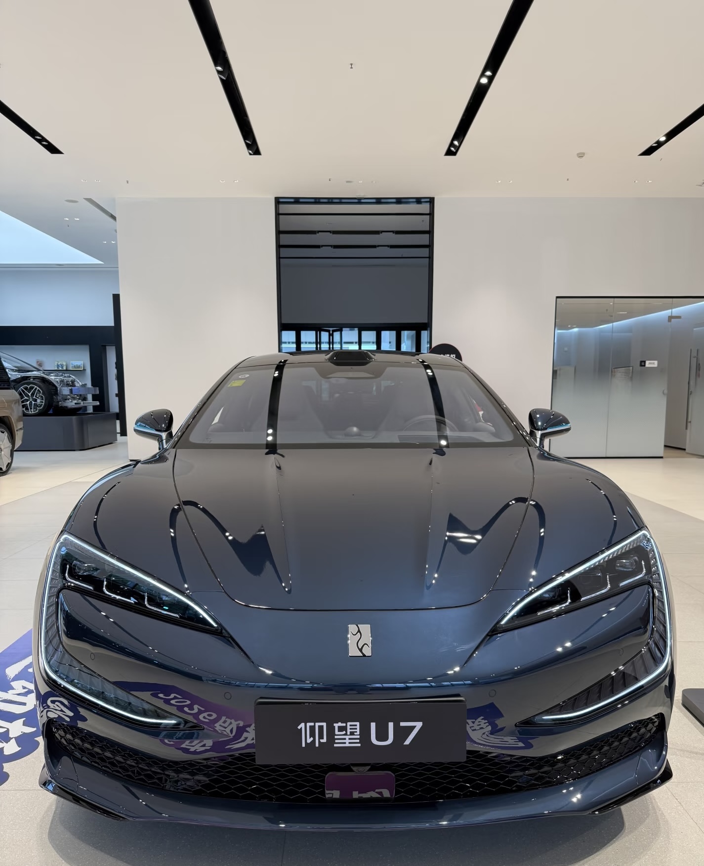 试驾仰望 U7：它真正做到一车千面