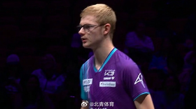超级精彩刺激的外泄的大战！WTT重庆冠军赛男单1/4决赛，费利克斯-勒...