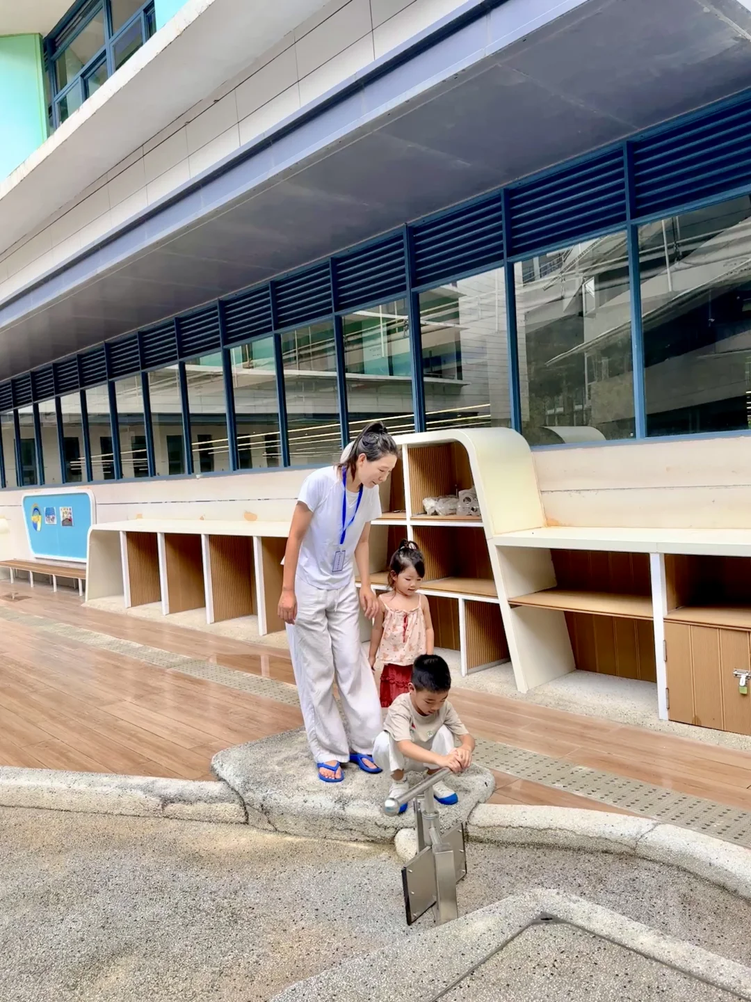 没忍住！还是去ischool探校了