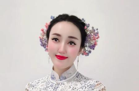 旗袍之美，美在韵味。