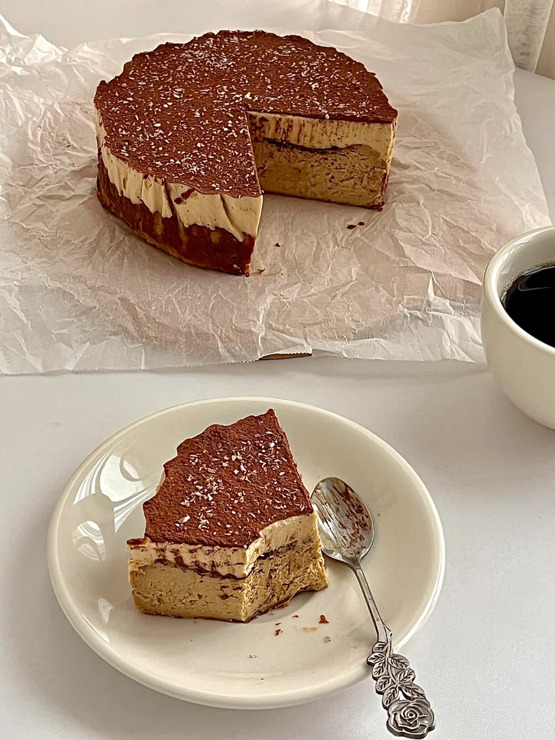 ☕️周末下午茶｜生椰拿铁巴斯克芝士蛋糕😋