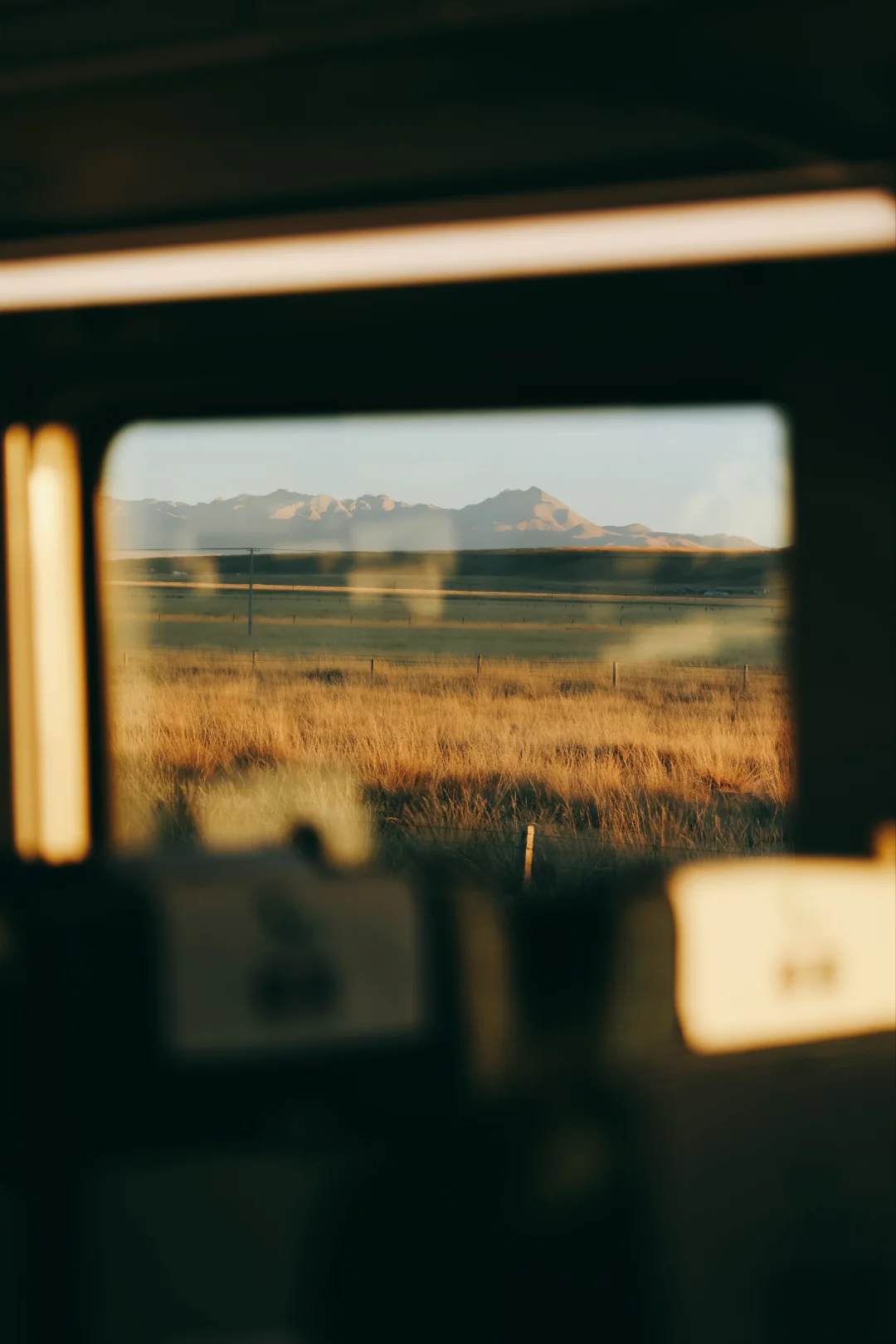 姐姐，今夜离开德令哈