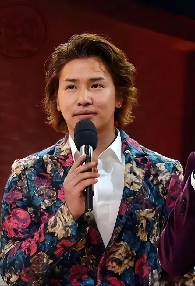 欧弟这回是真跑了。2026年7月16号，台北，他对着镜头说出“全家移居...