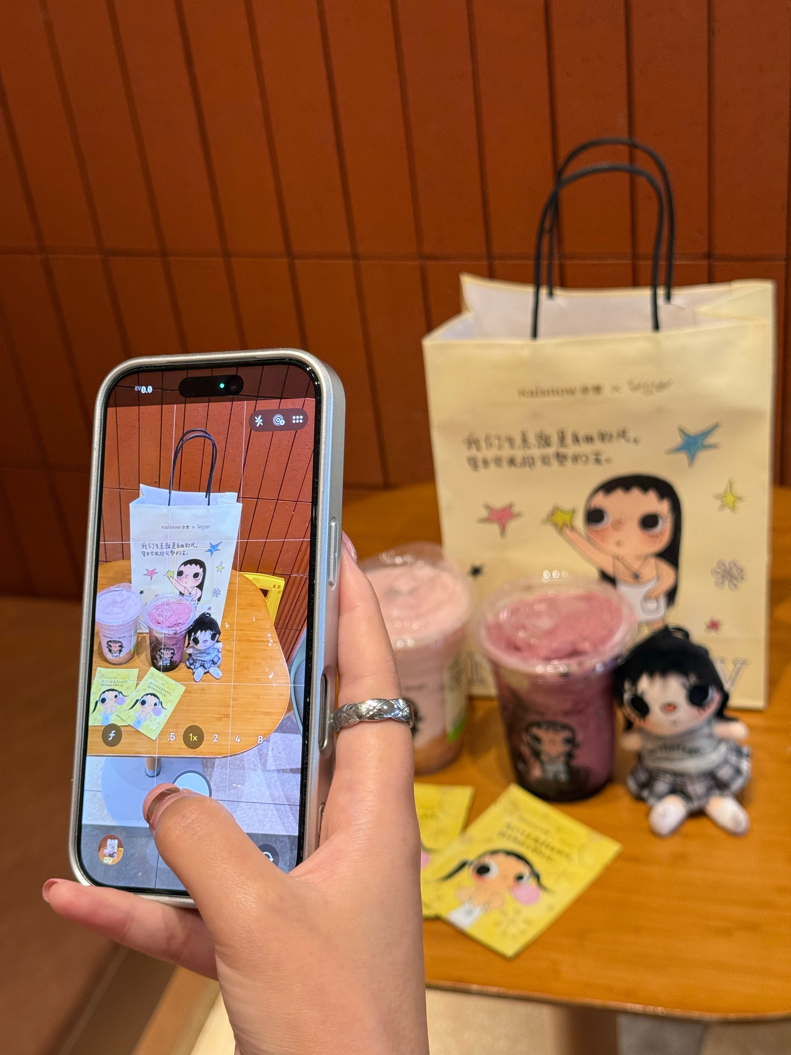 也是喝上小玉联名奶茶了 ​​​