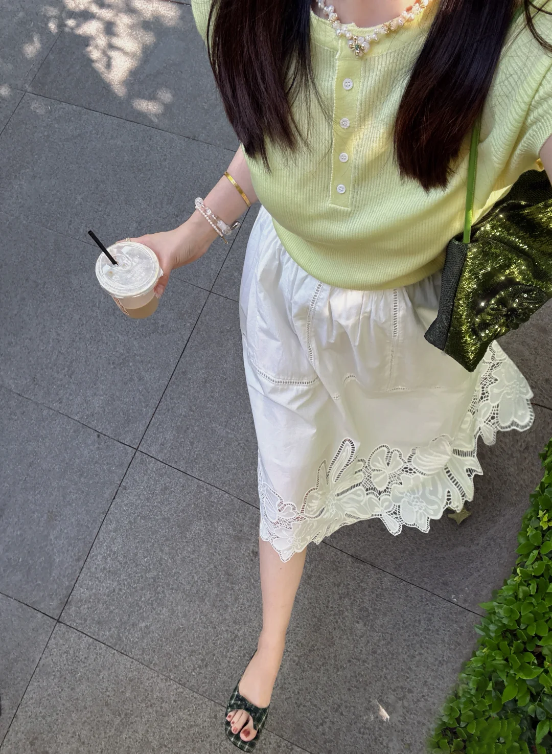 夏天就要穿绿色🍃呀 🥑又为亮色系心动啦