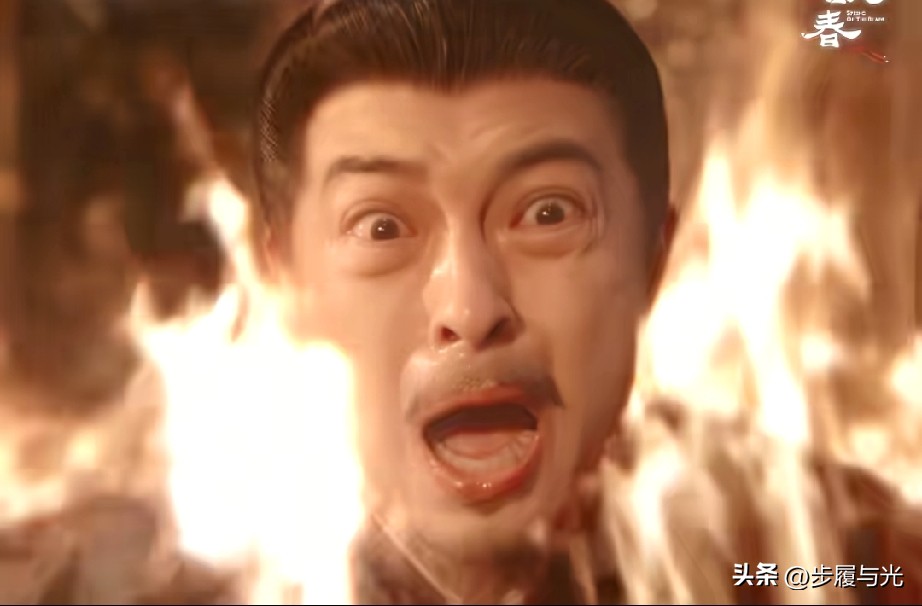 《一瓯春》大结局：谢清圆成了谢家家主，和沈润一起把谢家给烧了。谢纾接受不了这个事实，主动葬身火海。谢老夫人没能干的过谢纾，用一条白绫自缢了。

皇帝下定决心推行新政，谢纾失去了权势。谢老夫人得知是谢纾杀了自己的女儿，也就是谢清圆的母亲，气的要家丁拿下他。

但是家丁都被谢纾收买，甚至谢纾还给老夫人端