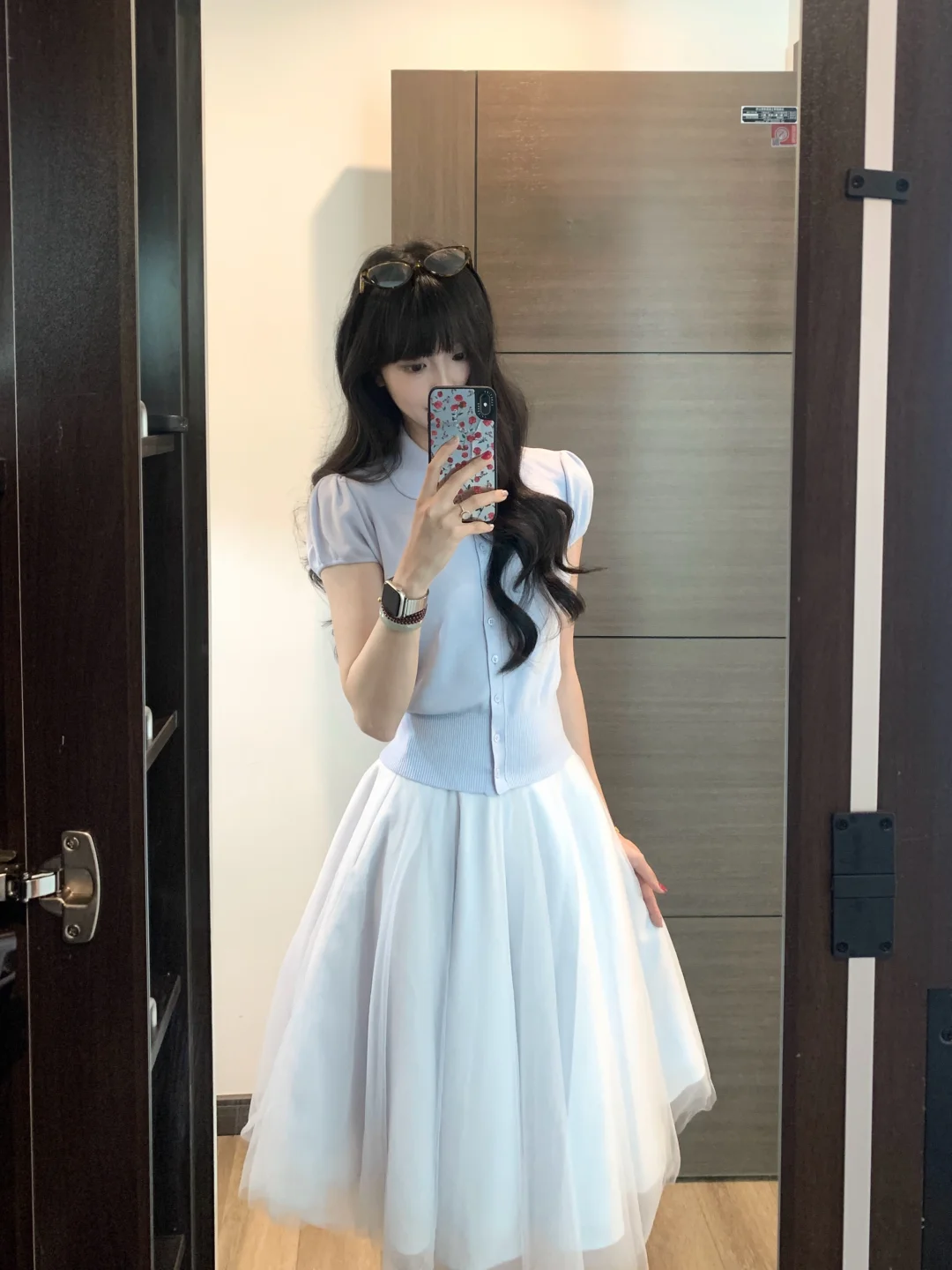 又是提前大半年选好了生日裙👗