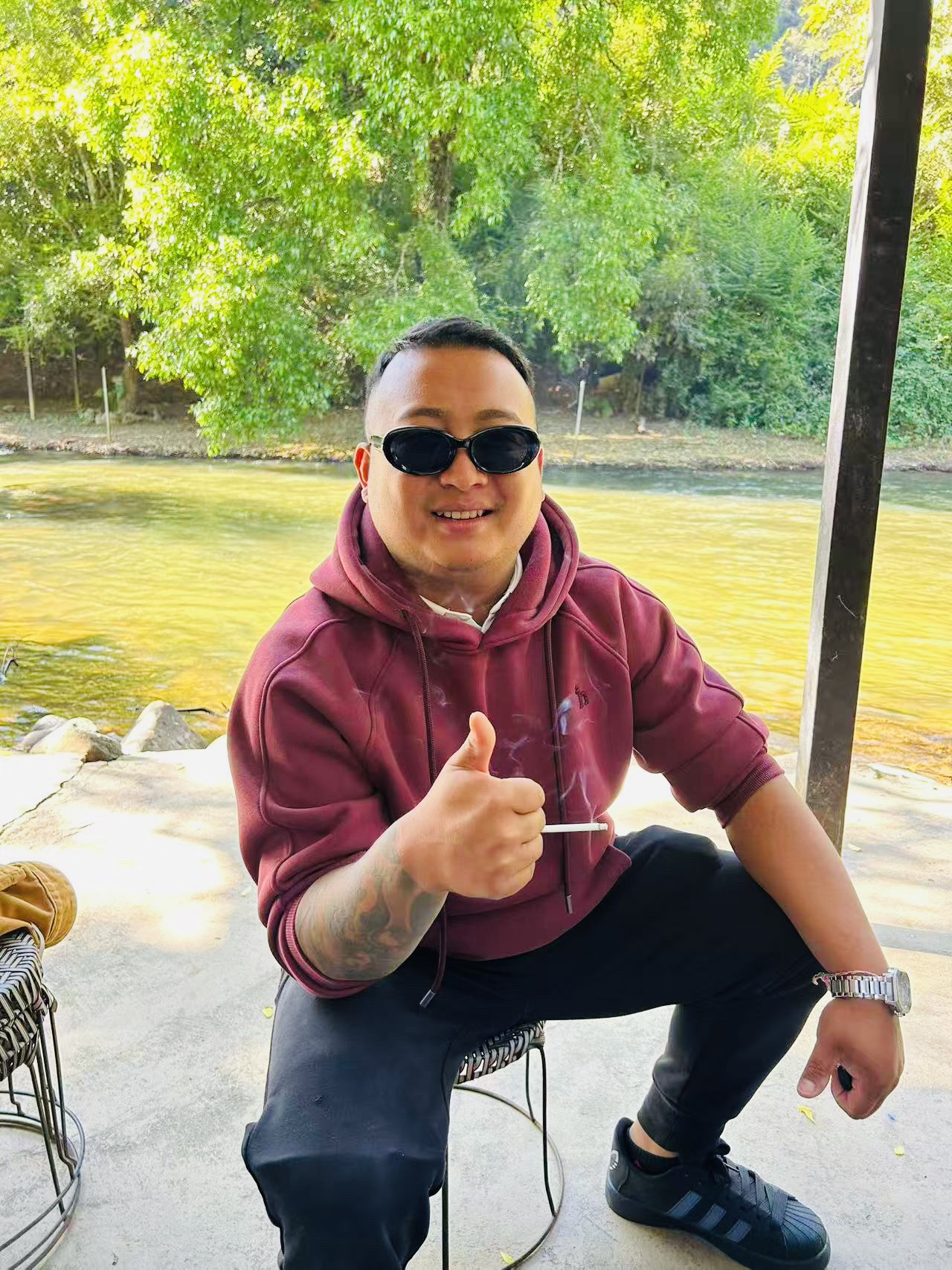 <p>万万没想到 <!--{img:0}--></p><img src...