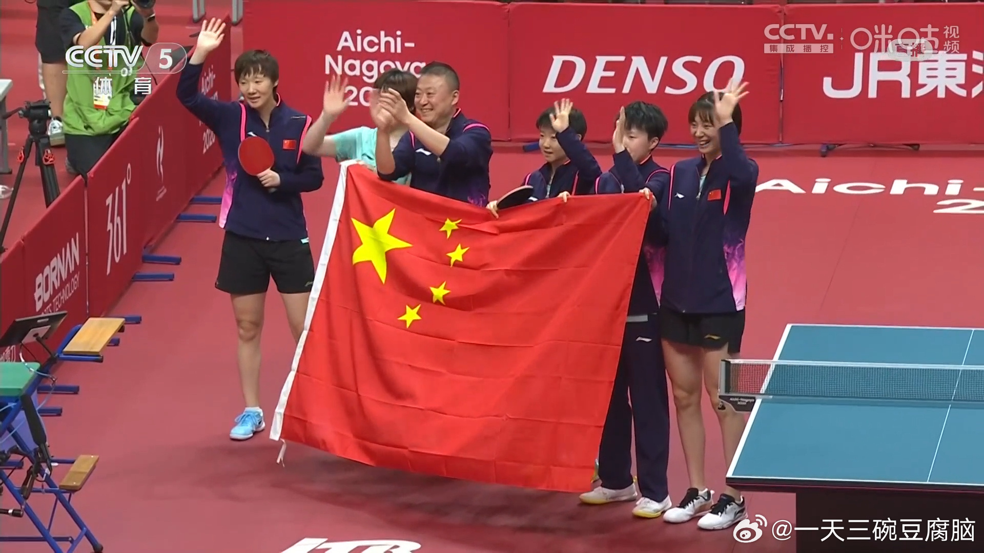 #孙颖莎亚运第6金#恭喜孙颖莎！  

孙颖莎历届亚运会金牌

‌2018年雅加达亚运会（2金）‌：18岁首次登上亚运赛场，拿下‌女团、混双‌两枚金牌，大赛首秀即夺冠
‌2023年杭州亚运会（3金）‌：出战女团、女单、混双三个项目全部夺冠，成为该届亚运会乒乓球项目三冠王  
‌2026年名古屋亚运会（1金）‌ ​
