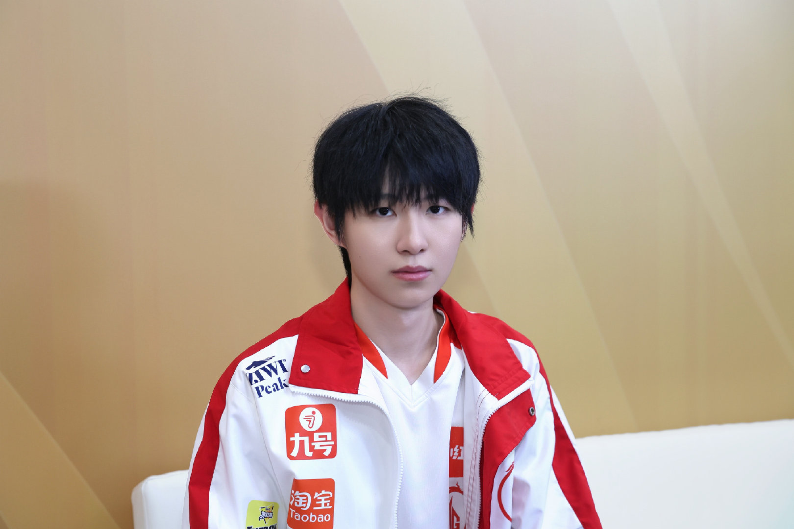 #一诺达成联赛1200局数#恭喜一诺解锁KPL1200局里程碑！千局磨砺，沉淀锋芒，热爱永不落幕，未来继续奔赴更多高光。 ​