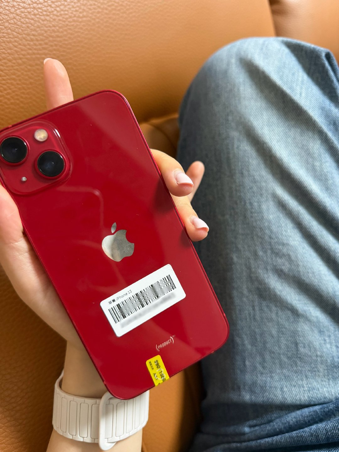 买了个红色的小13🍎 
希望保我下半年多爆单💥💥💥 ​