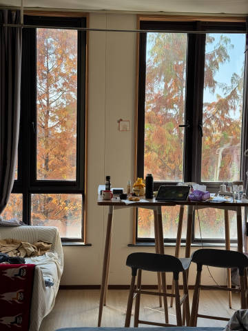 翻了我之前找实习和实习中的微博 对比现在秋招的死样 感觉非常搞笑🤪<...