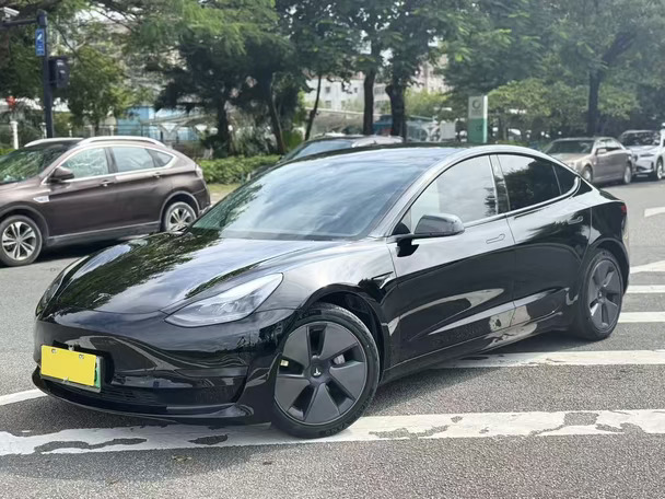21 年 model3 卖 9.38