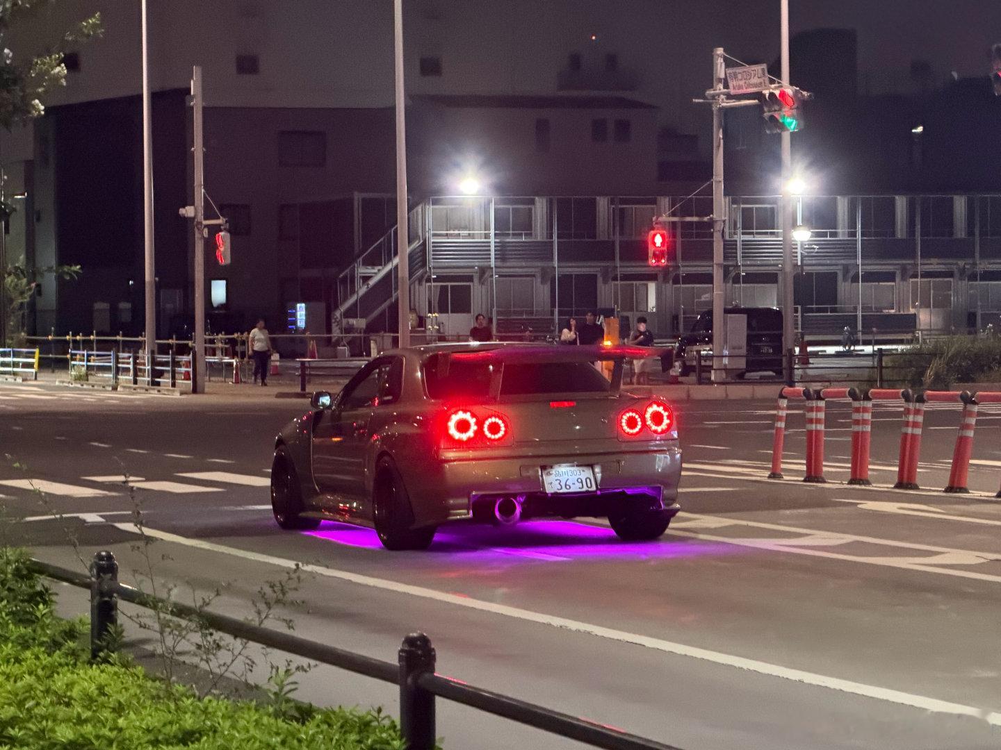 极品飞车8。[doge]#凯文聊车#  ​