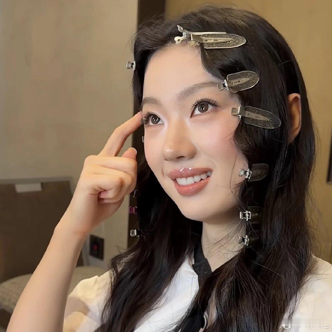 #单依纯[超话]# 怎么升等级啊aaa ​