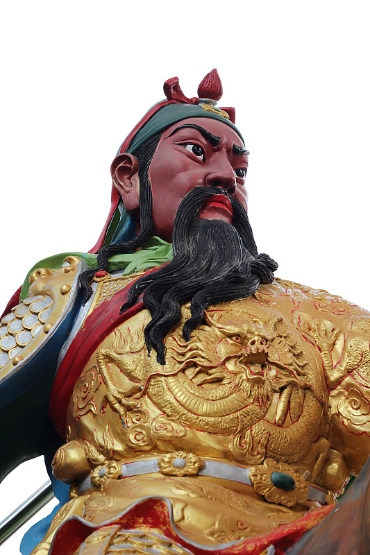 你们觉得关羽的人品好吗? 作者加速成长计划 你们觉得关羽的人品好吗?
小时候看三国只觉得他是义薄云天的武圣，长大再翻史料才发现，他的人品从来不是“完美圣人”的模板，反而鲜活得很接地气。
当年曹操给足了高官厚禄、金银美女，他得知刘备下落，直接封完所有赏赐留书走人，半点不搞暧昧，放在今天职场里，