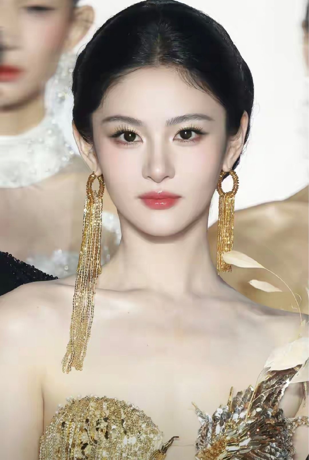 赵晴，她怎么美成这样了，于正真是挖到宝了！ ​