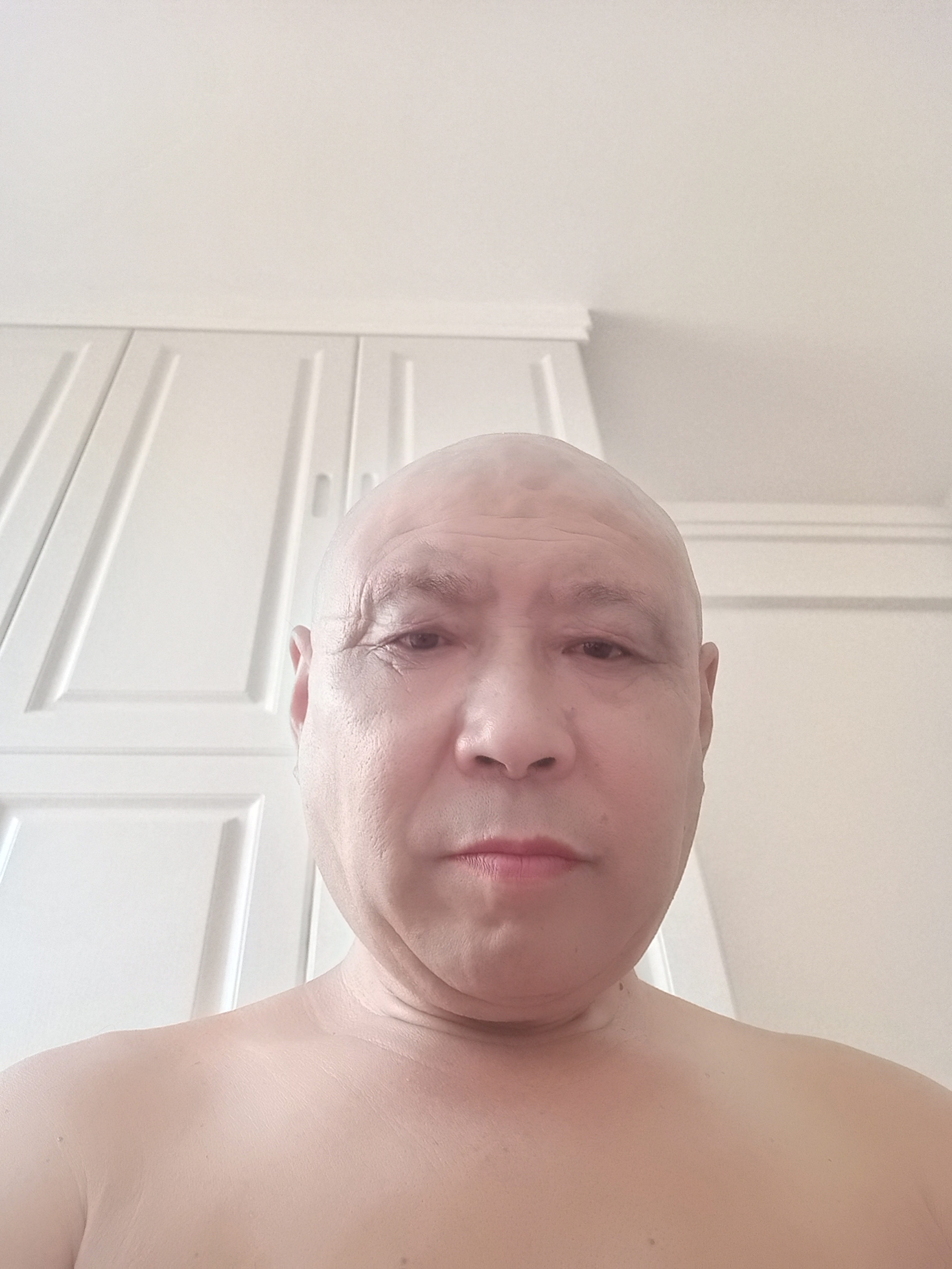 歌声委婉抒情，富有感染力，容易引起听众的情感共鸣。[kiss][玫瑰]...