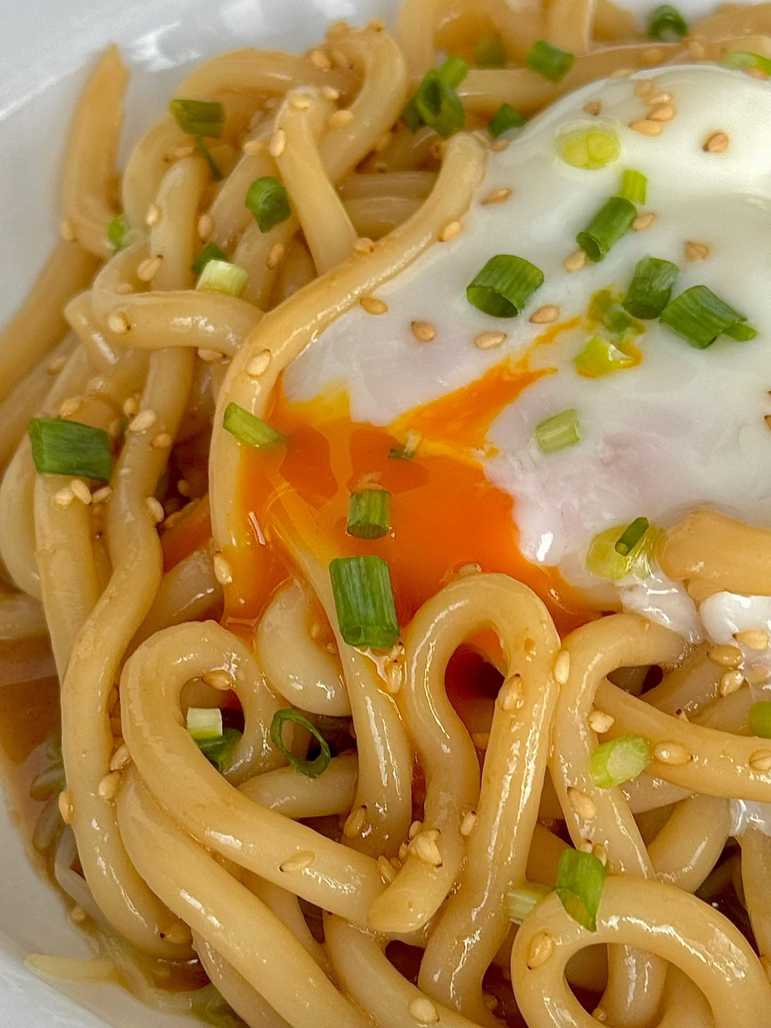 我想你们都需要、吃不胖的日式凉拌乌冬面🍜