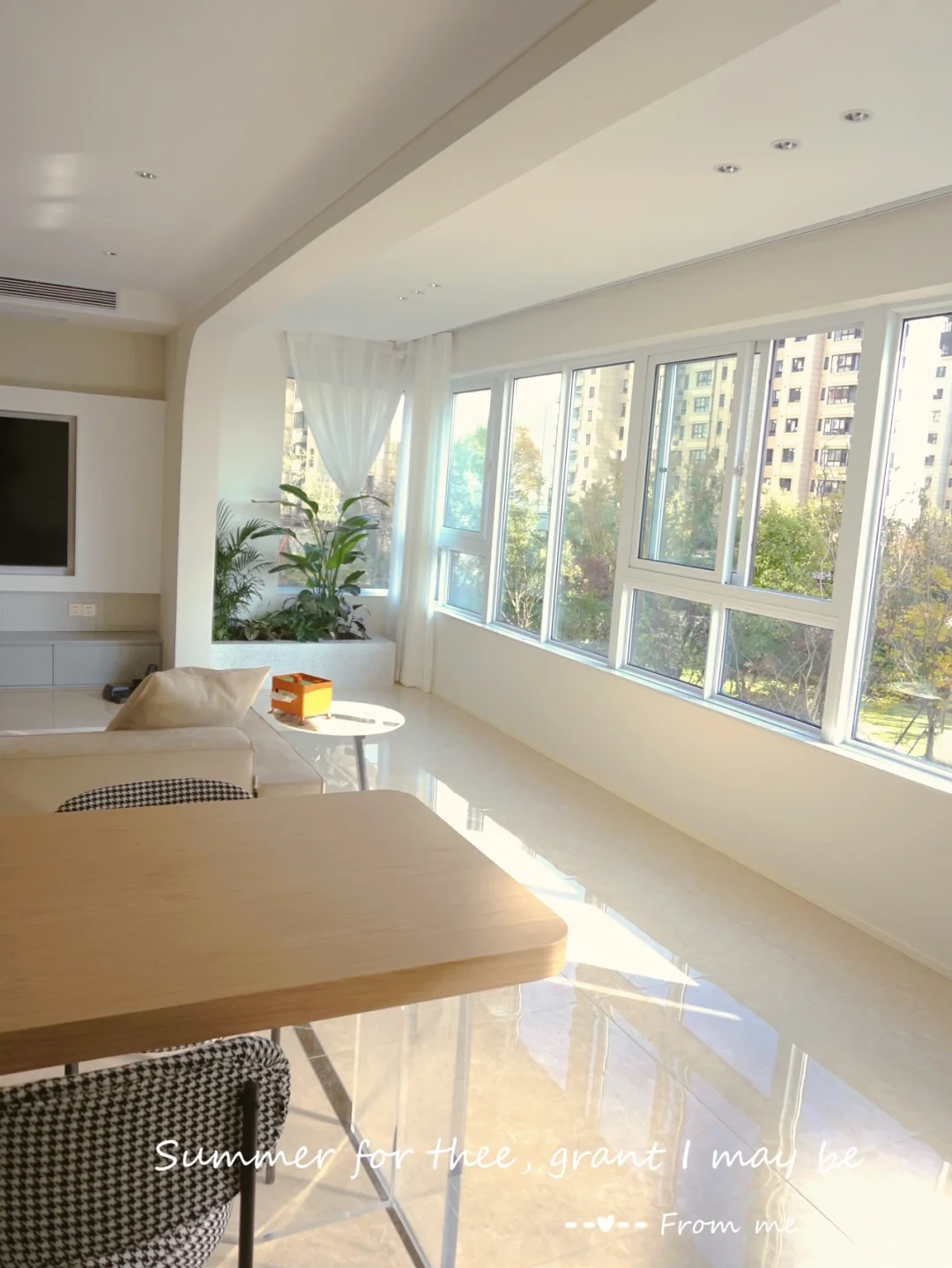 客厅阳台打通，装修做的最正确的决定！