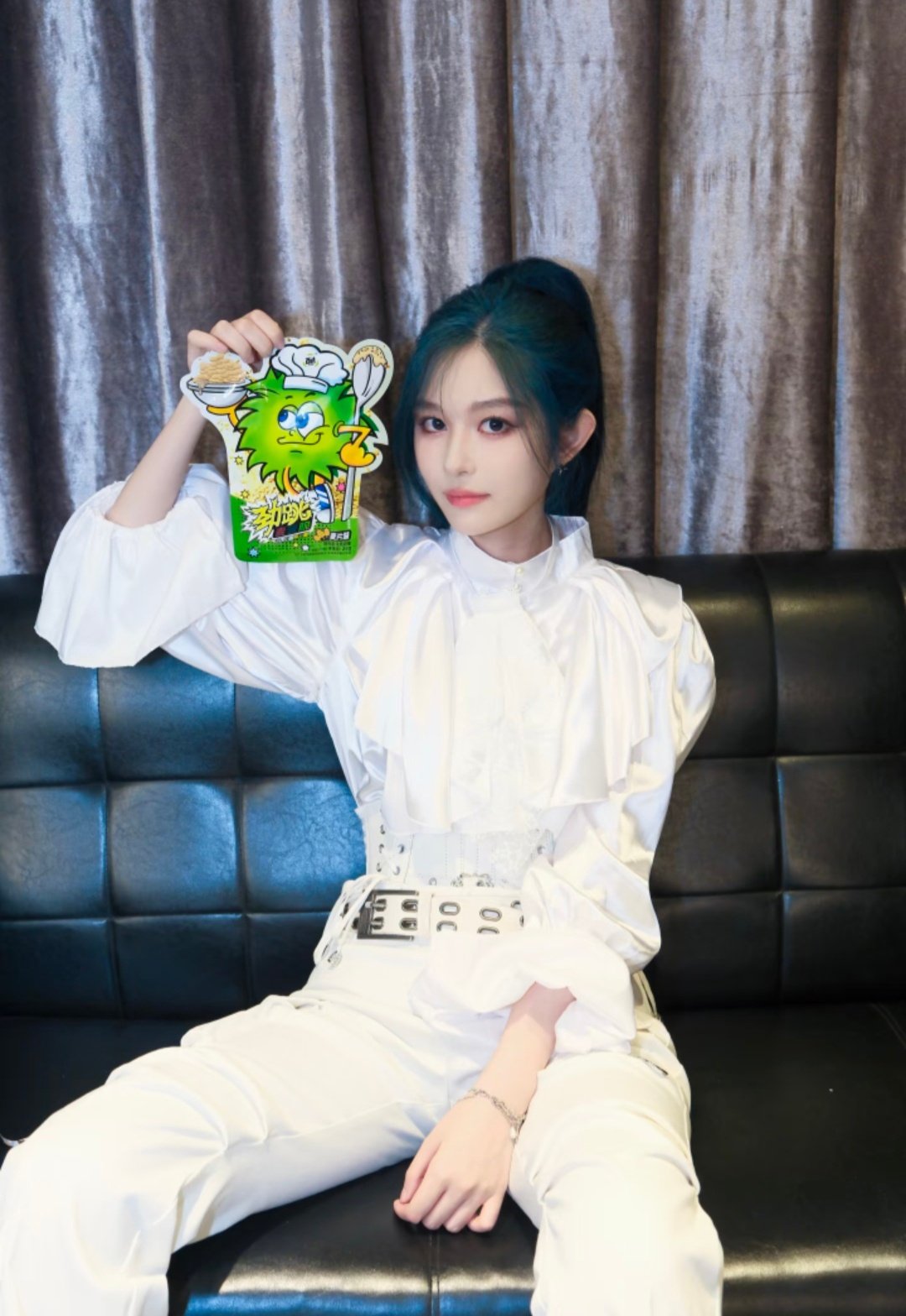 #王奕[超话]##一一生活实录# [打call]

分享一些 演唱会伴手礼 ​