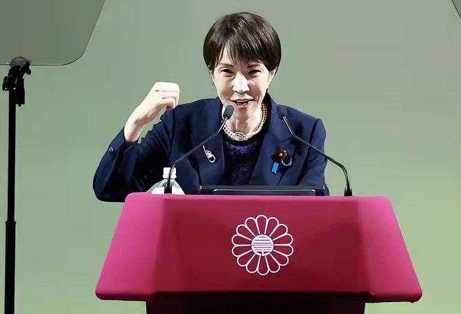9月6日，扎哈罗娃说高市早苗要求俄拆除纪念碑，"相当于要求风停止吹，让太阳停止发光"。 ​
