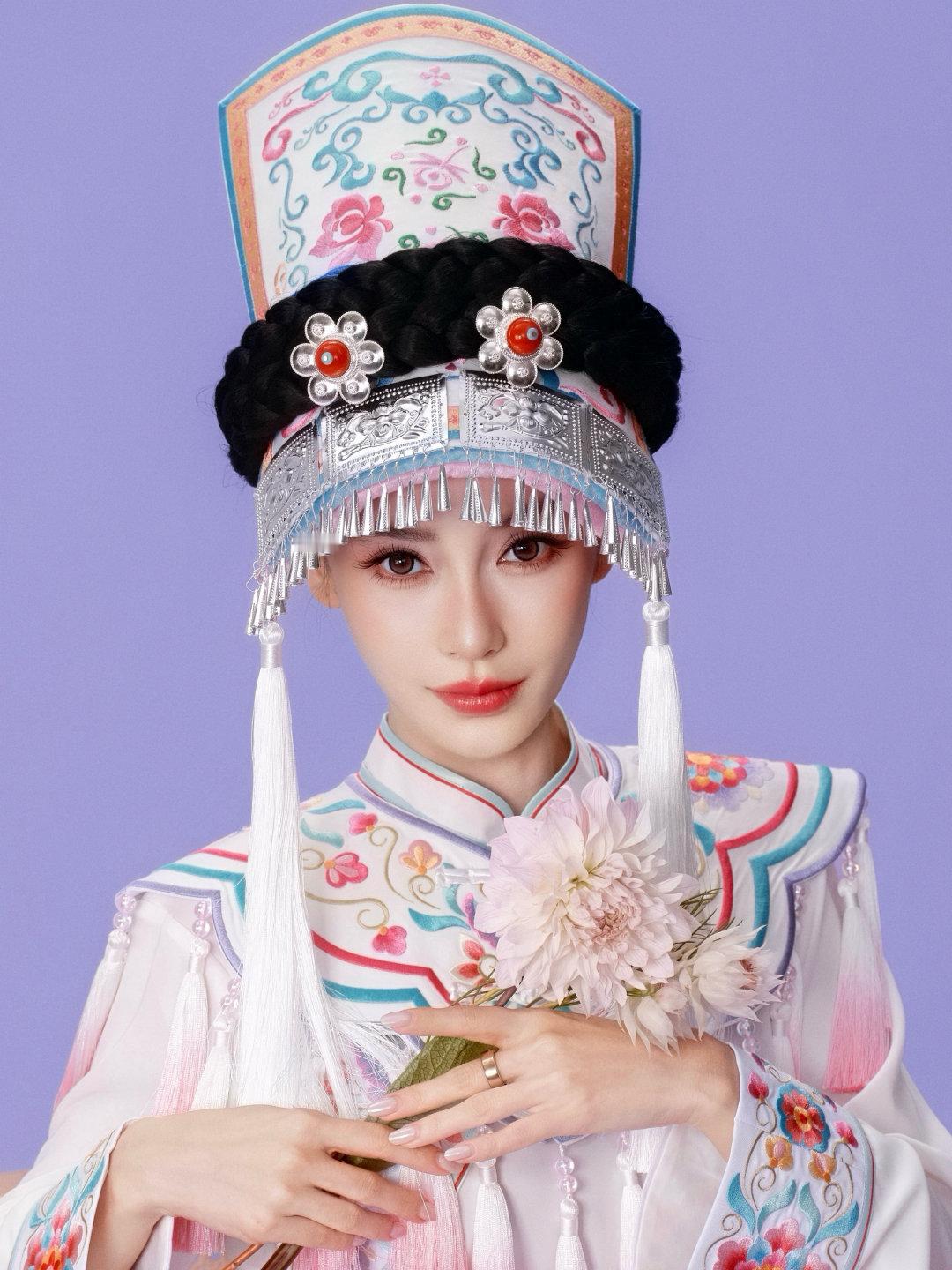 #angelababy# [心]#杨颖# 

来互动[来]
红蜻蜓：
1️⃣
2️⃣
将将们都来转评赞啦！[羞嗒嗒] ​