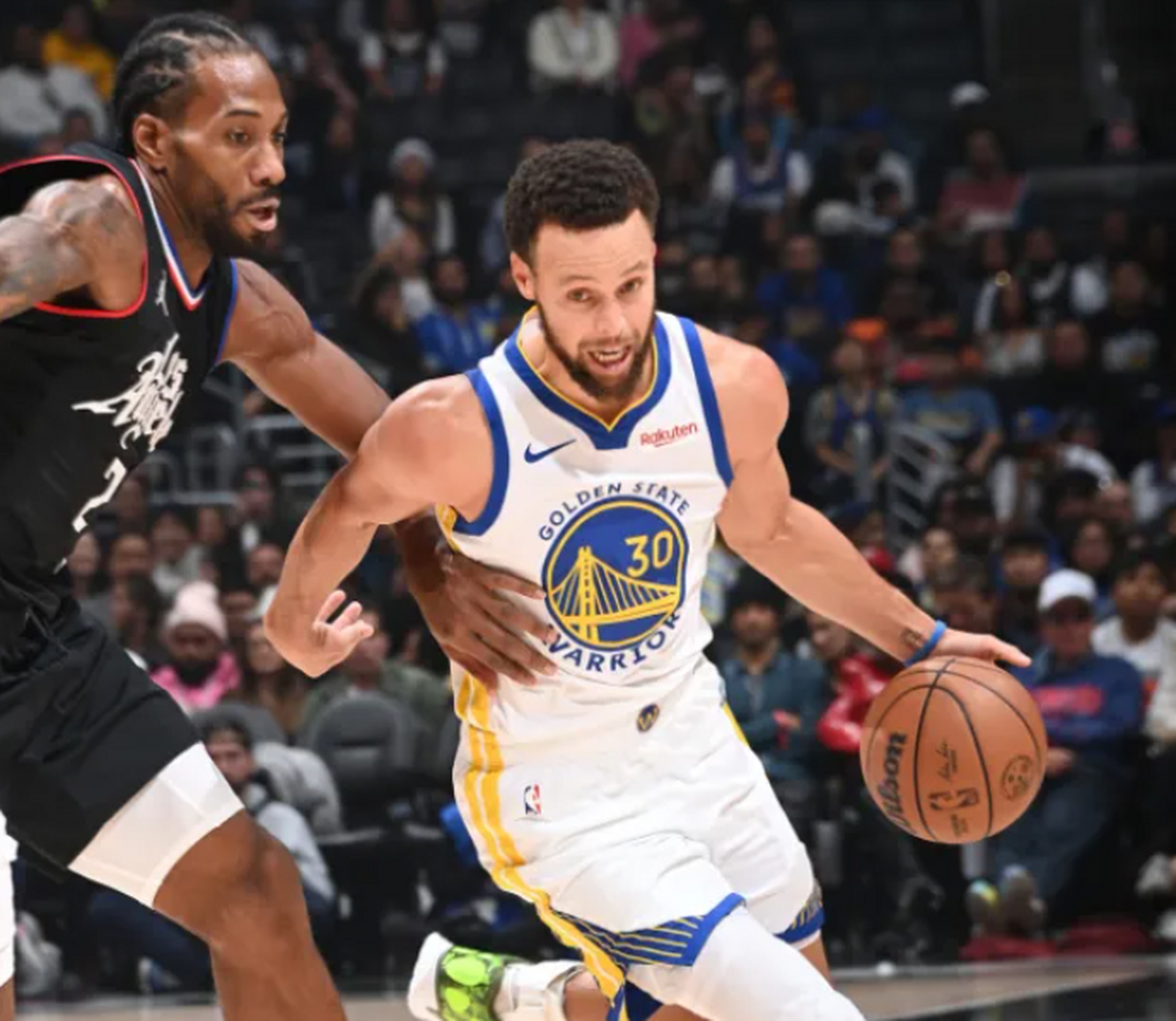 赢下快船后的勇士，球迷充满无限期待，能否再赢太阳冲进季后赛。 若进季后...