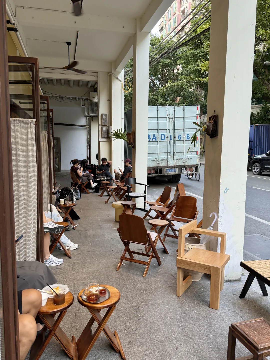 广州的咖啡店好chill！！！！