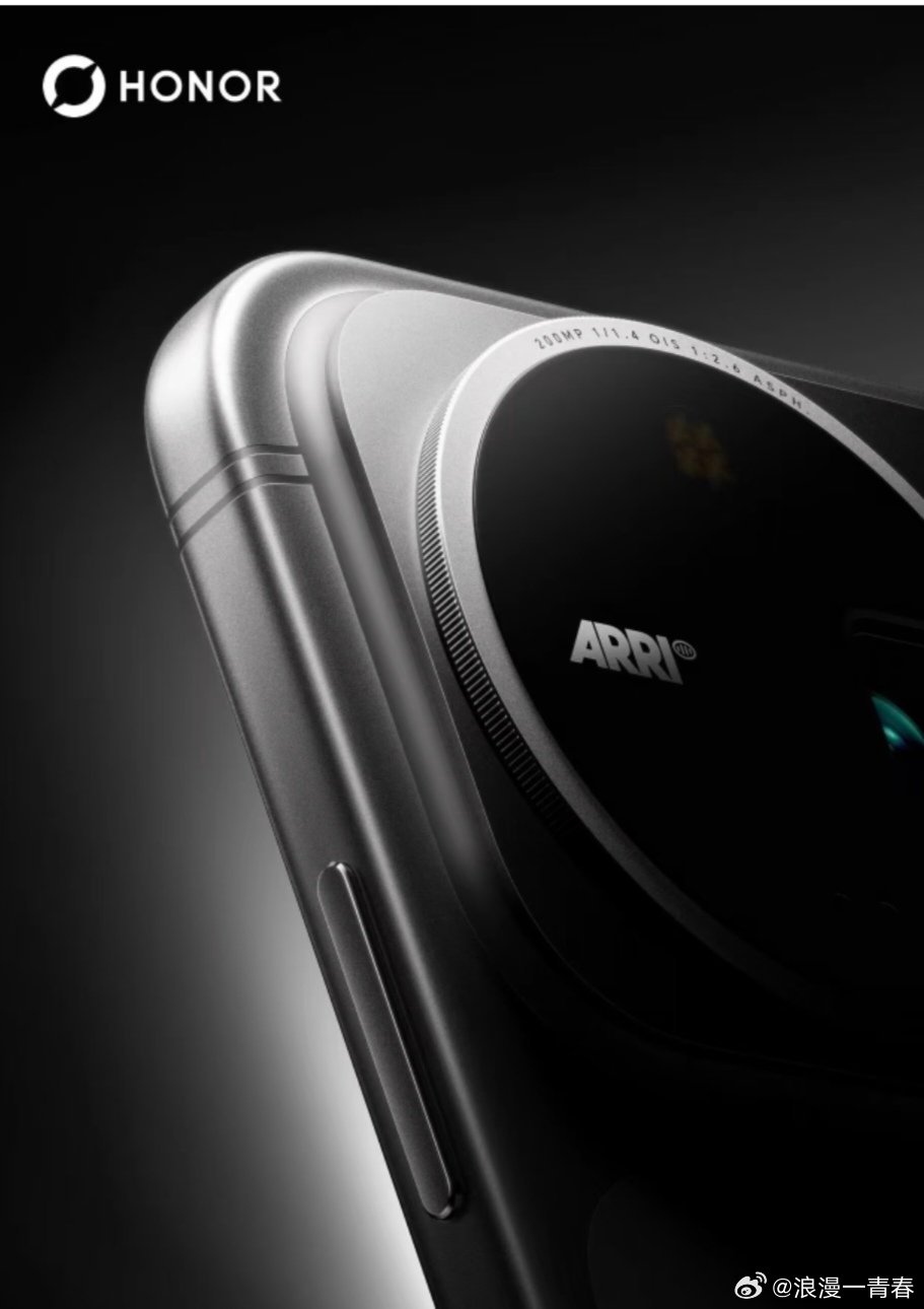 荣耀Magic9来啦，阿莱联合研发
预约啦！
#荣耀X80ProMax##荣耀Robotphone##荣耀Magic9#  ​