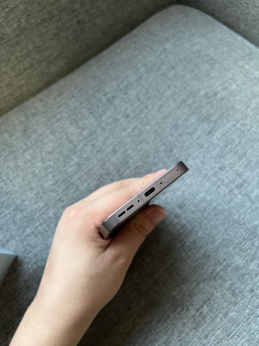 OPPO Find X9s Pro 12+512G 原生钛，屏幕完美，中框小磕碰，盒子配件全套，全国联保至2027-08-05，3850 ​
